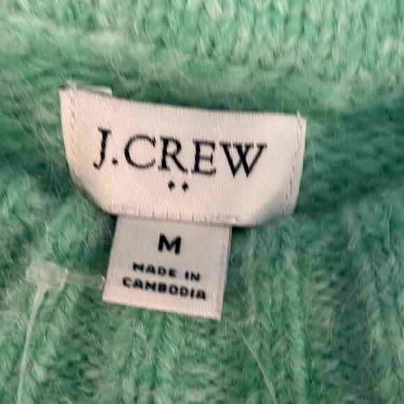 NWT J. Crew fuzz puff sleeve Green sweater size M Alpaca Blend - Picture 8 of 10